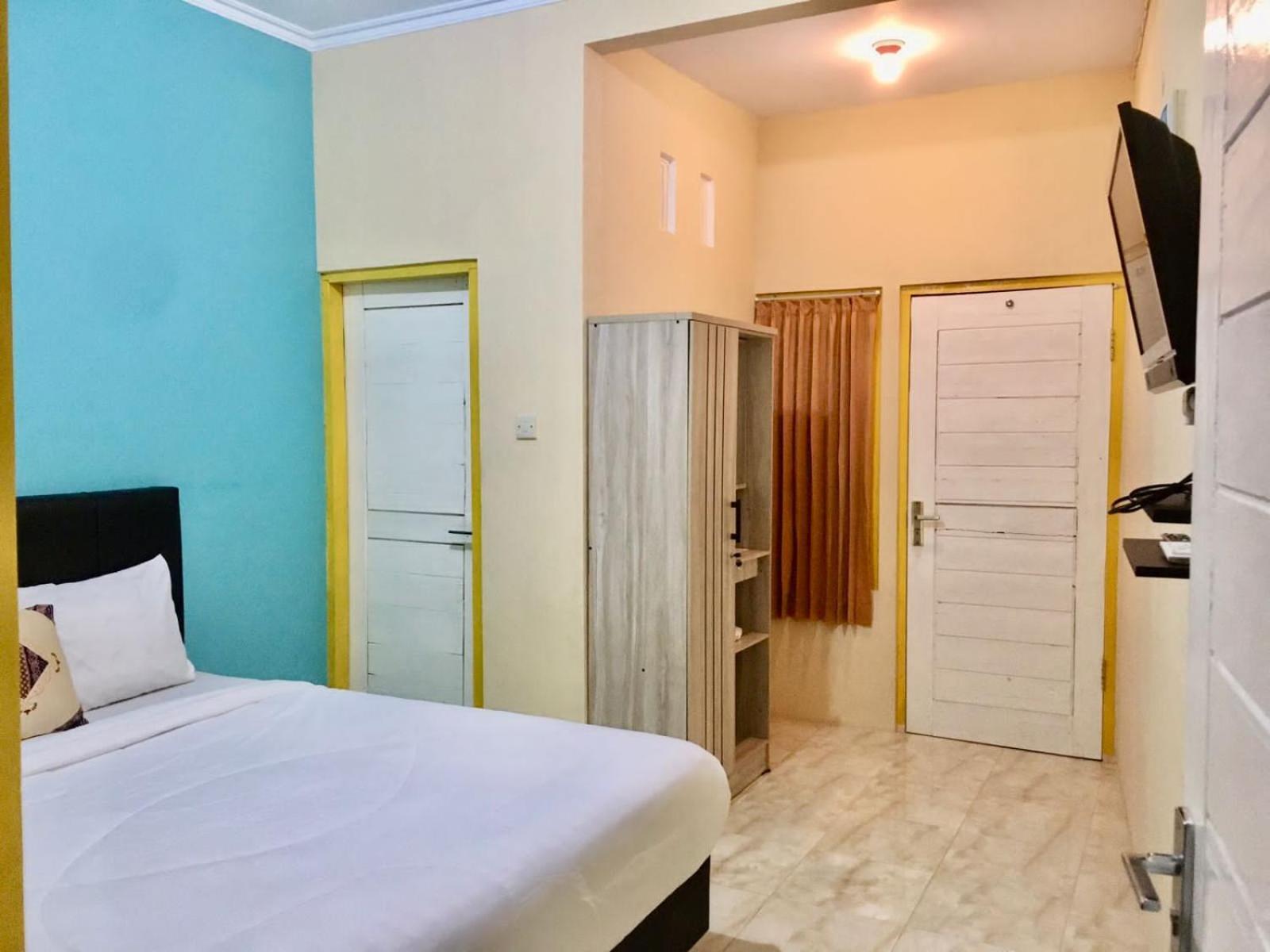 Grand Khalifah Guesthouse Sumbawa 외부 사진