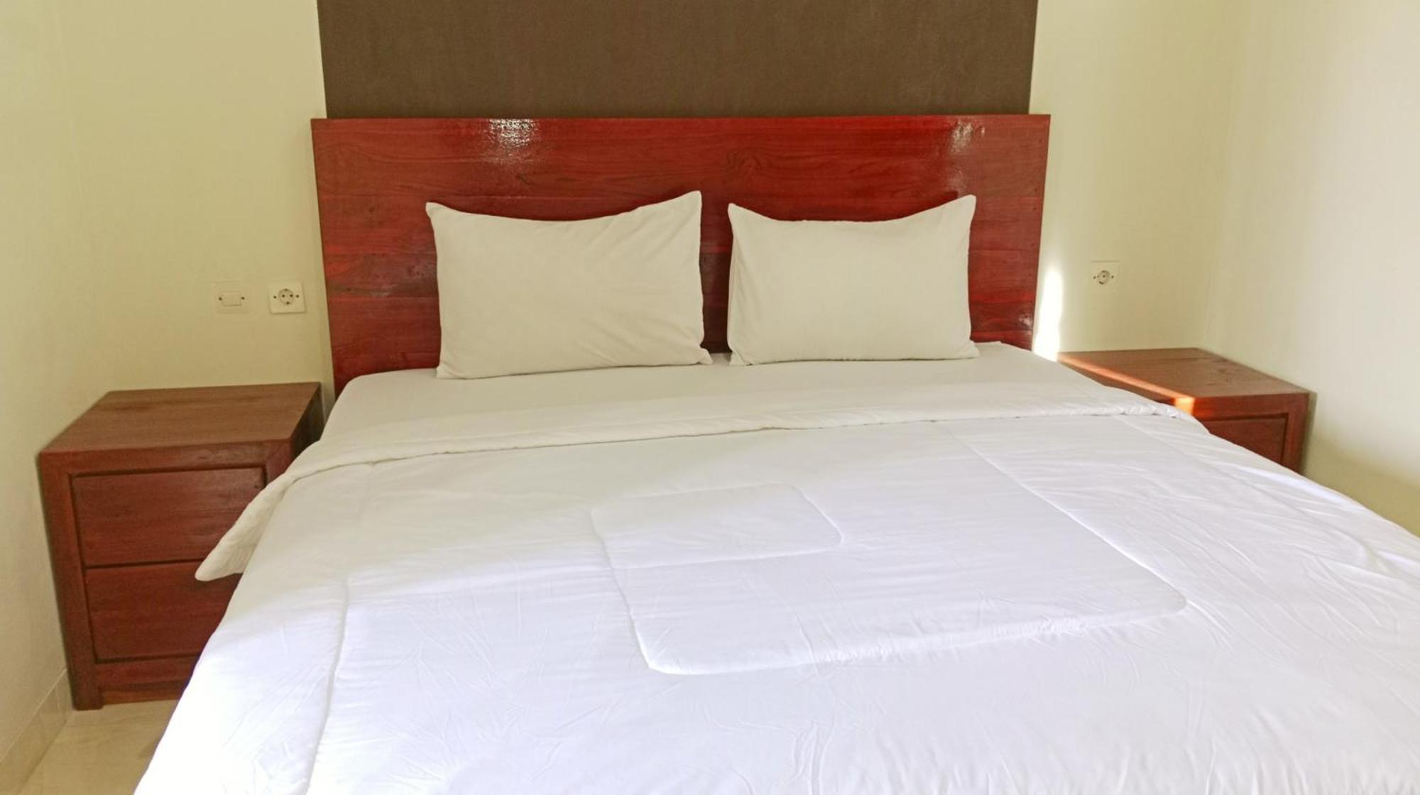 Grand Khalifah Guesthouse Sumbawa 외부 사진