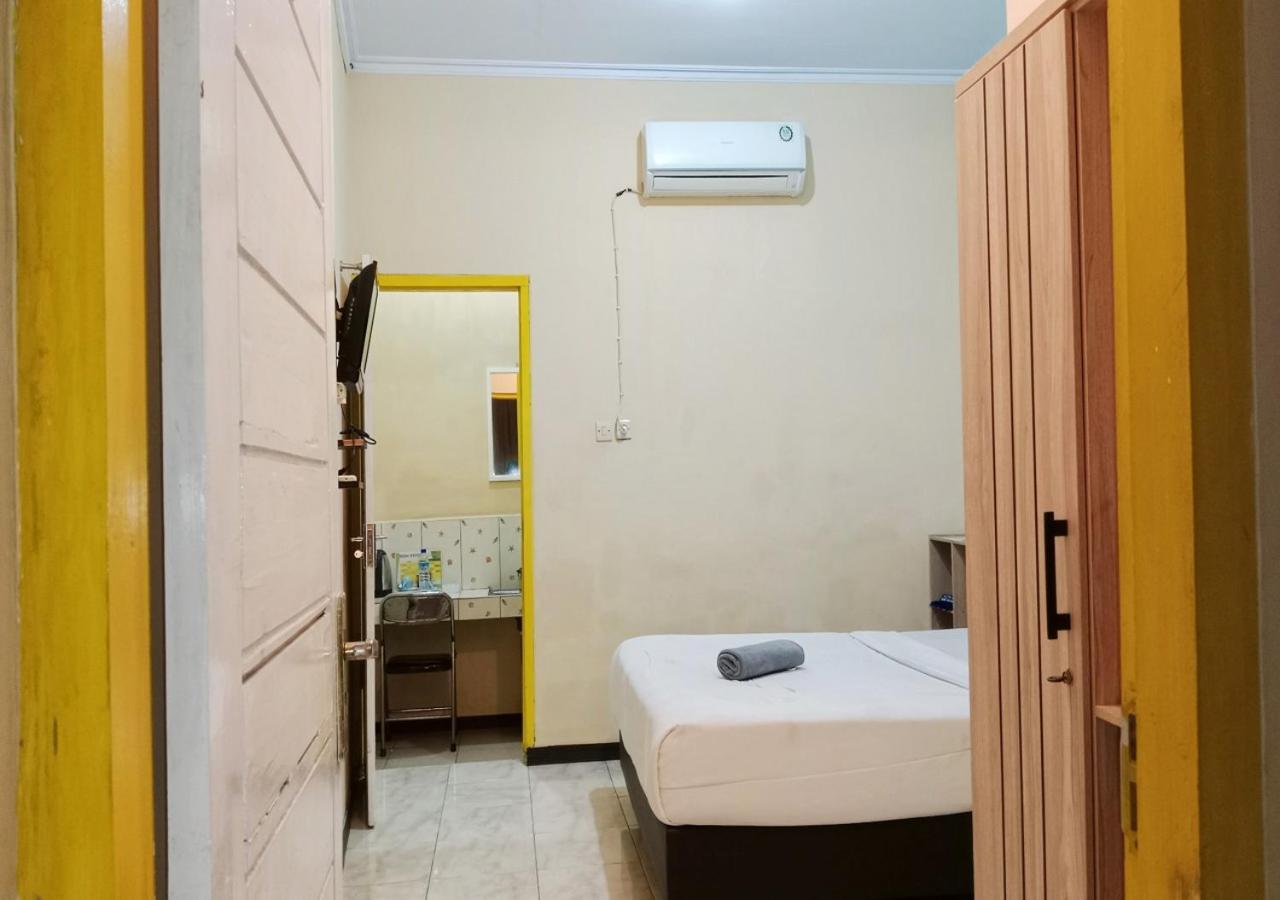 Grand Khalifah Guesthouse Sumbawa 외부 사진